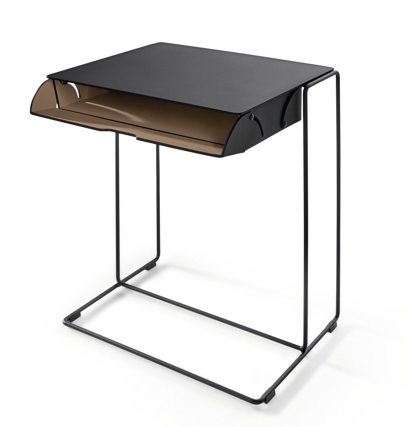 Oki Side Table Side table with leather bag Walter Knoll