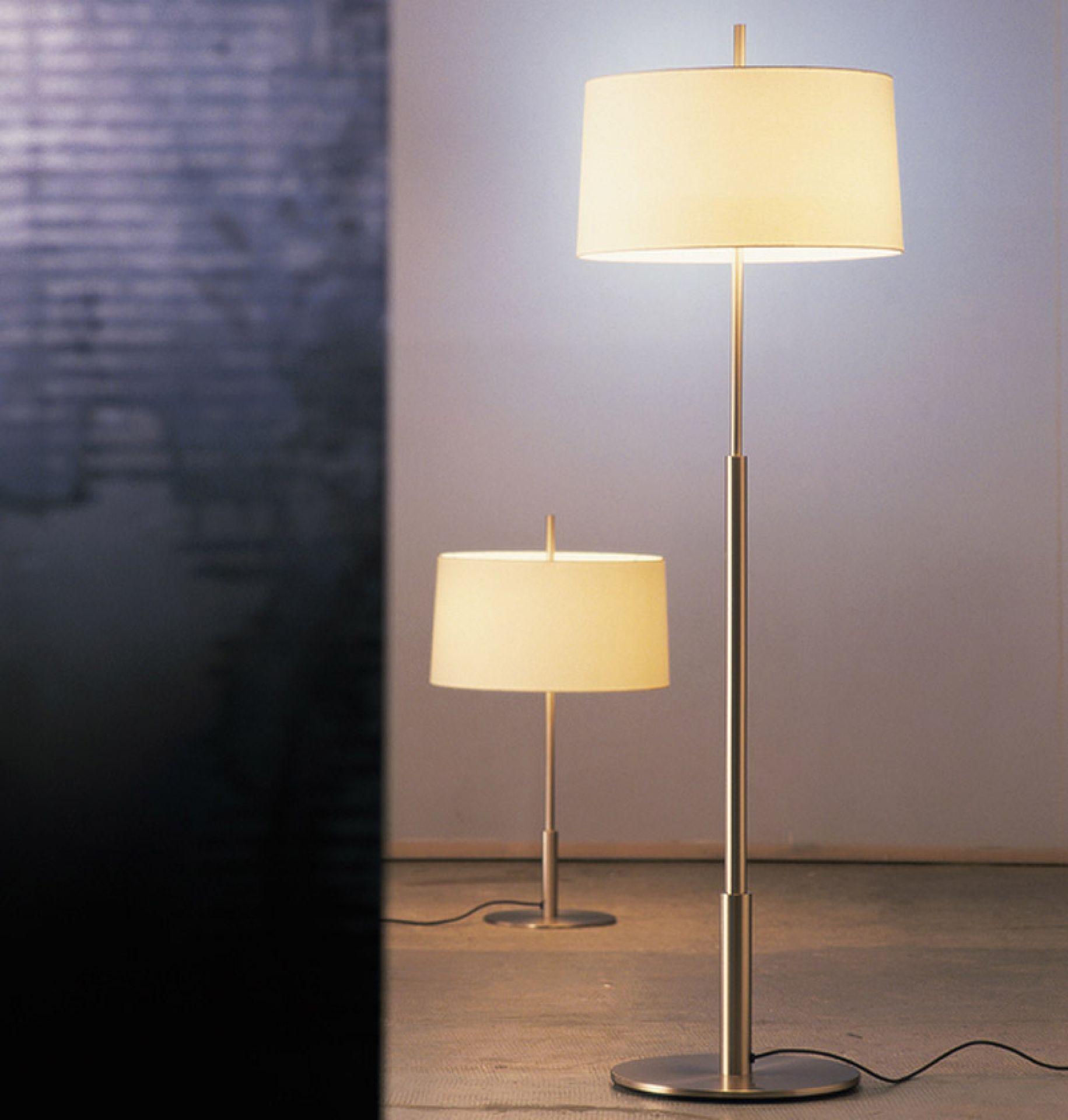Diana Mayor Floor lamp Santa & Cole