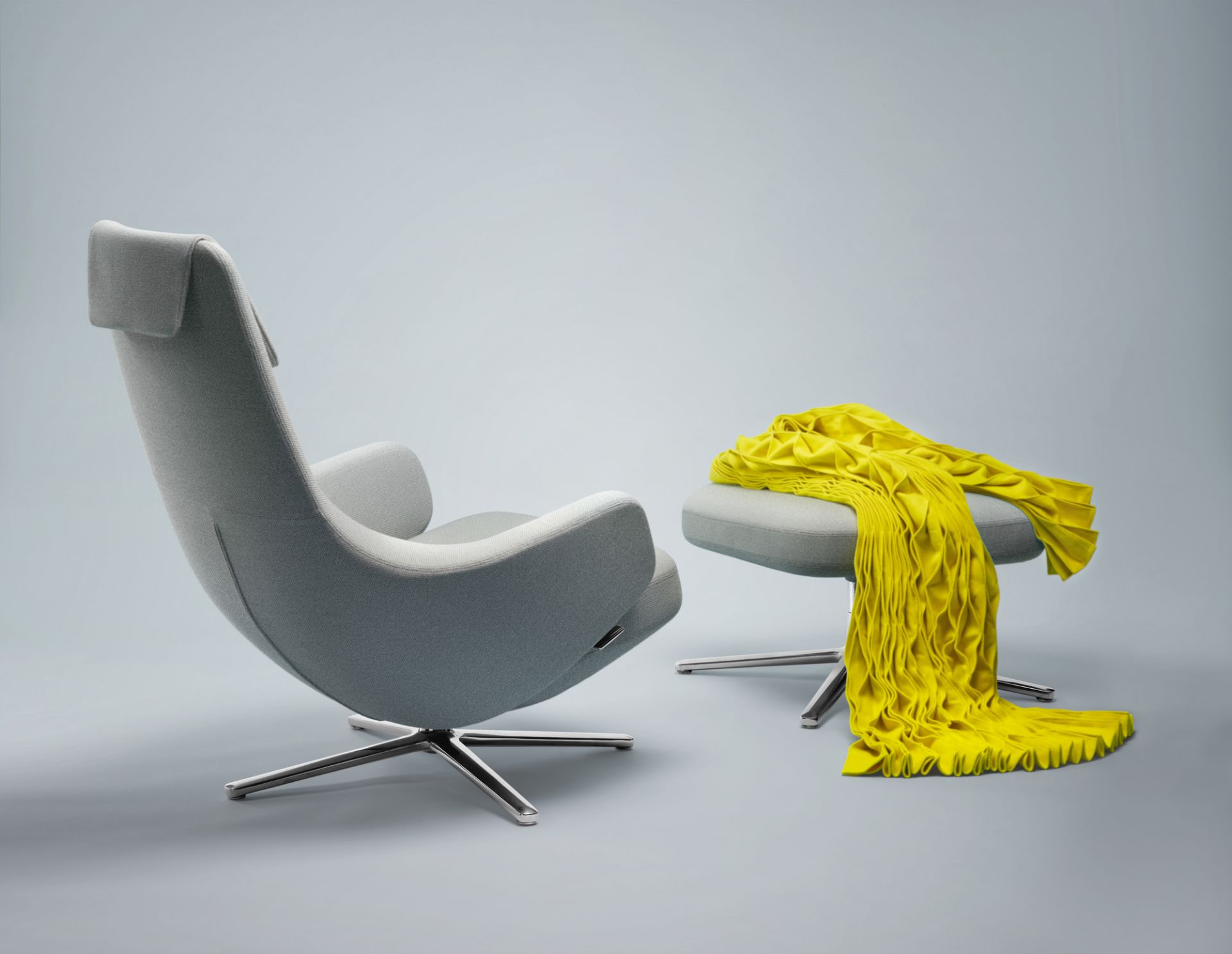 Repos Armchair + Ottoman Vitra