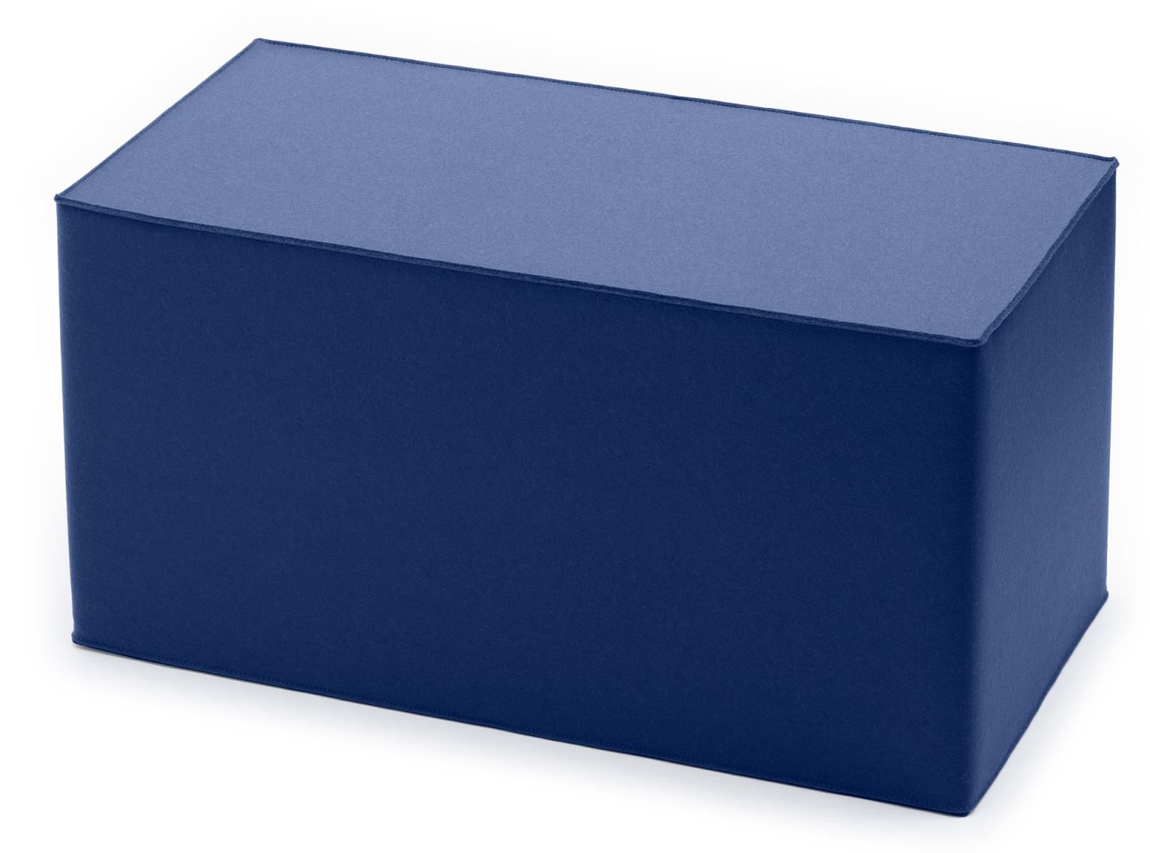 Cuboid seating stool Hey Sign