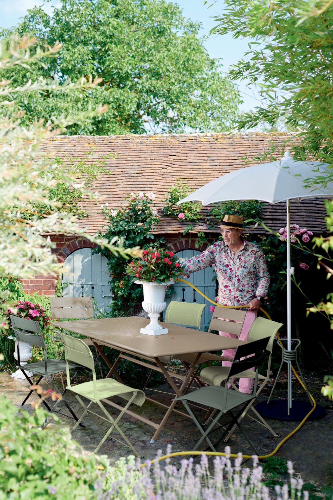 Caractere Outdoor Folding table Fermob square/round