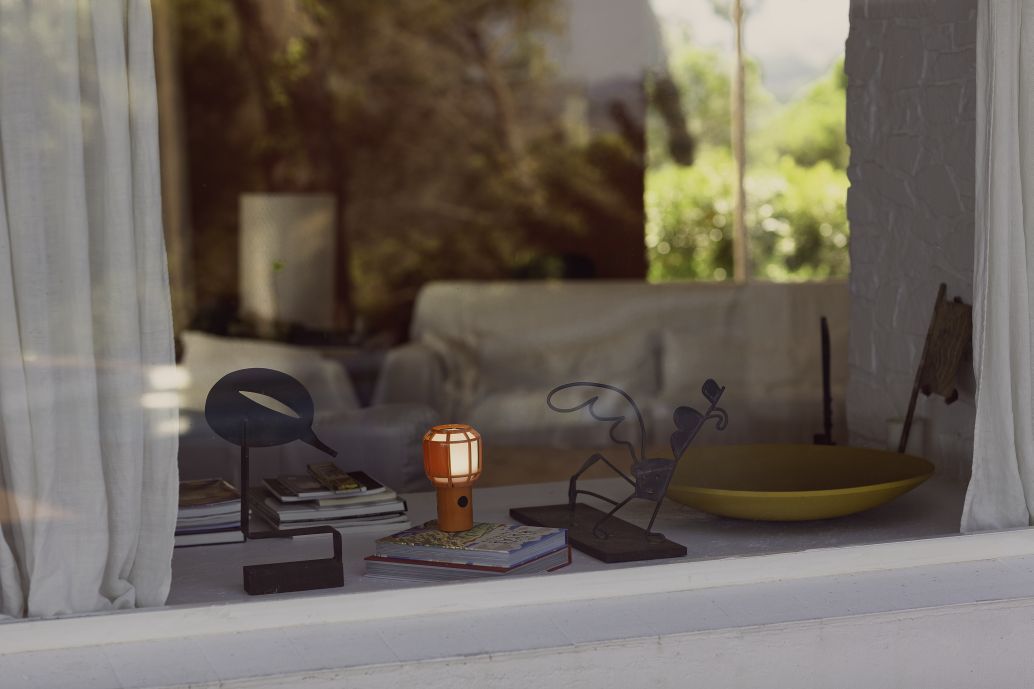 Chispa table lamp / rechargeable battery lamp Marset SINGLE PIECE