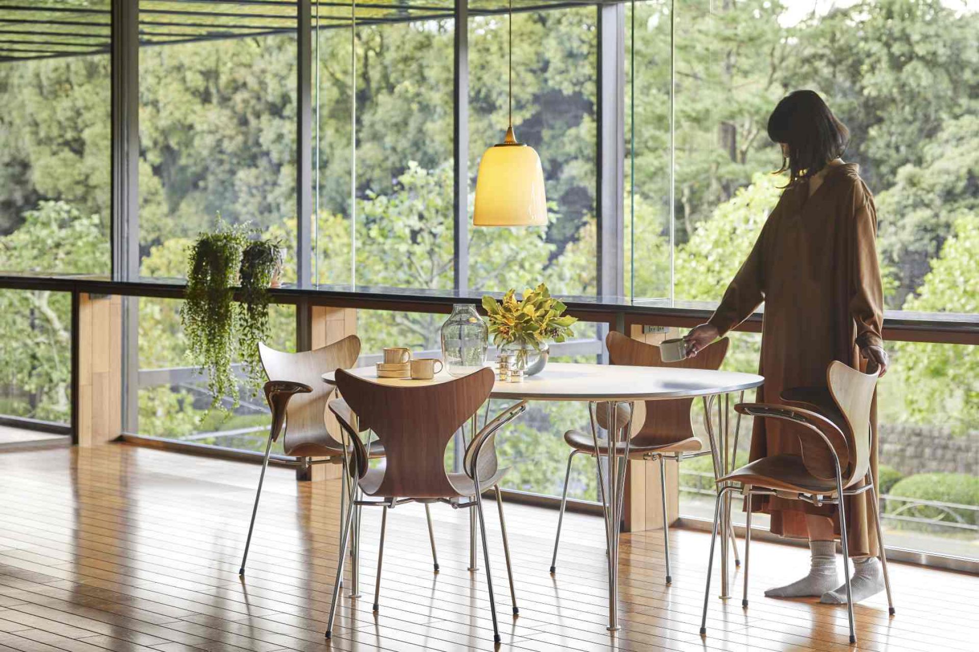 Lily Arm Chair 3208 Fritz Hansen