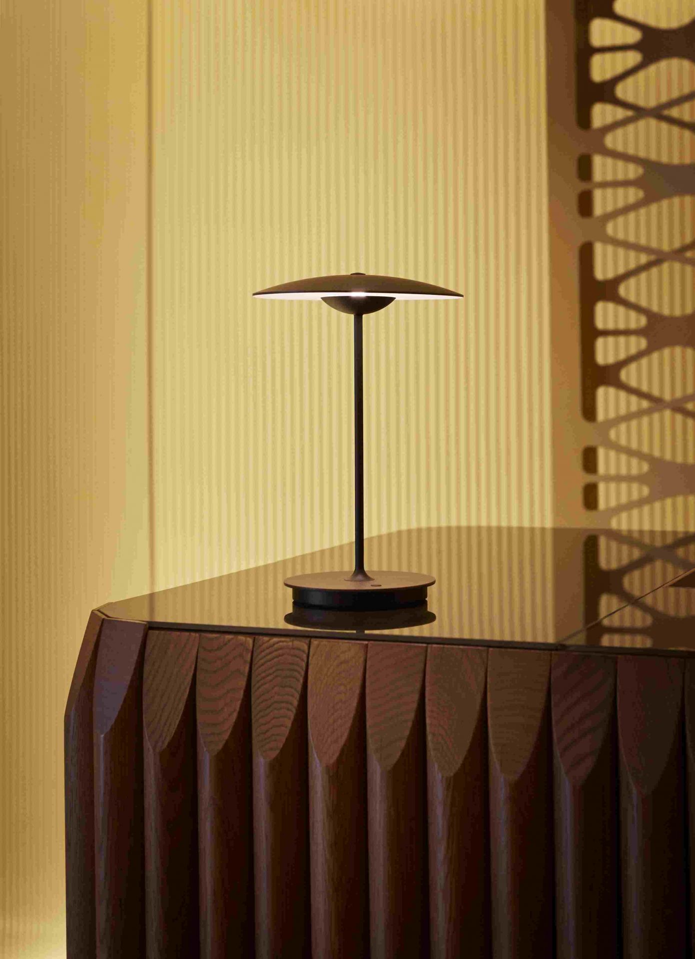 Ginger 20 M LED Battery light / Table lamp marset Oak