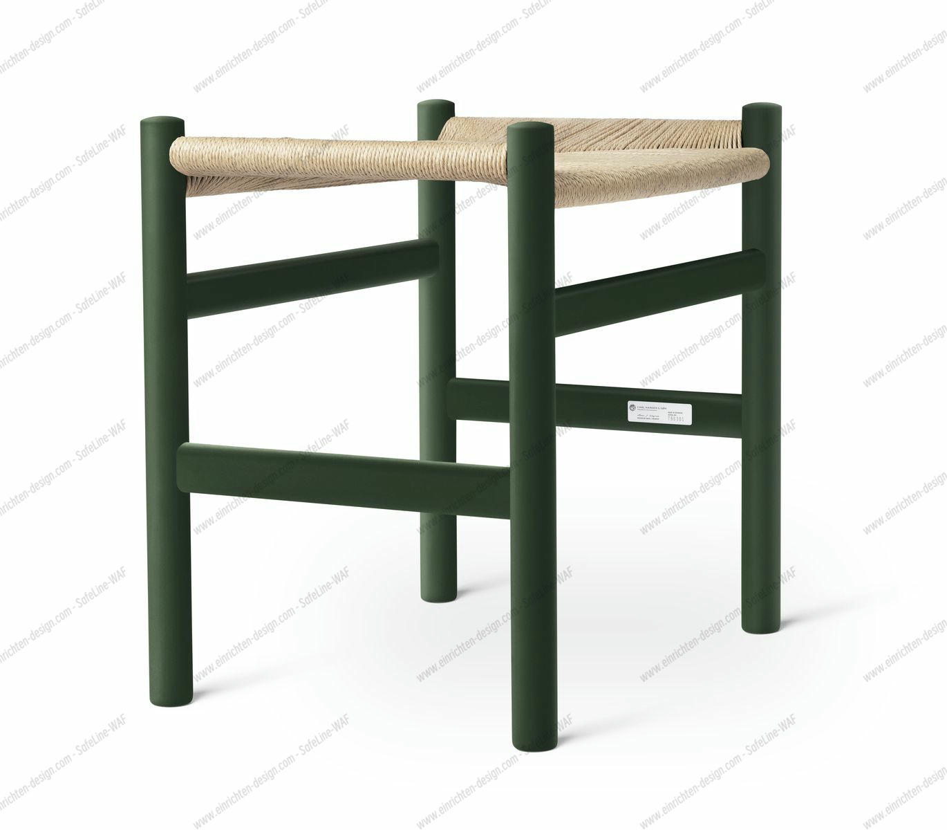 CH53 Hocker von Carl Hansen & Søn: Grüner Holzrahmen mit geflochtener Sitzfläche, skandinavisches Design.