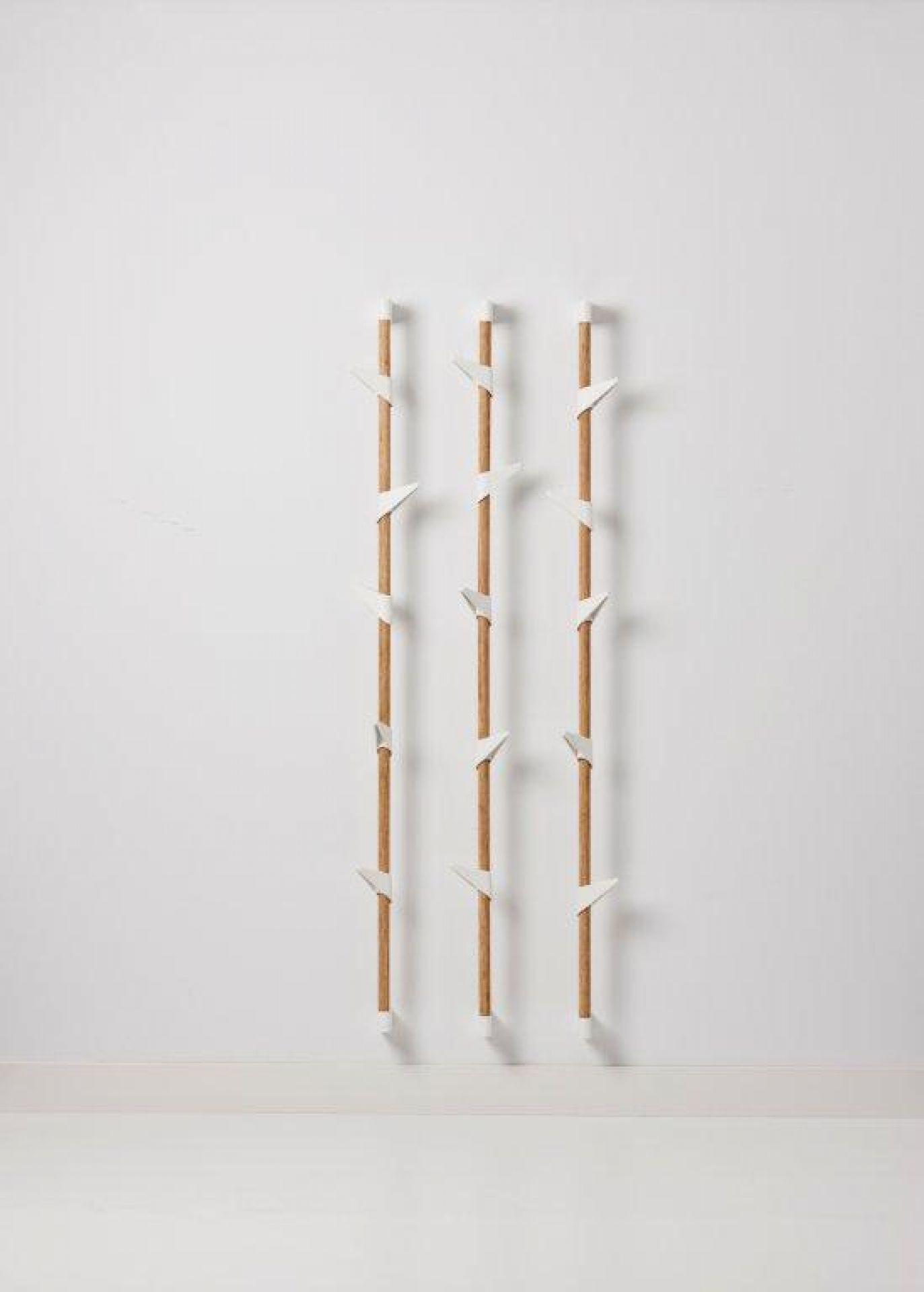Bamboo coat rack Cascando