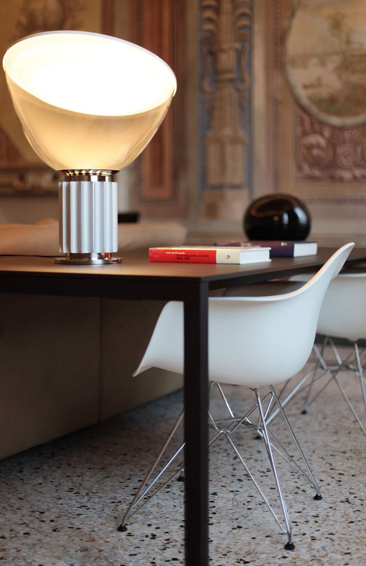 Taccia LED 2016 table lamp Flos eloxiertes silber FLOS F6607004