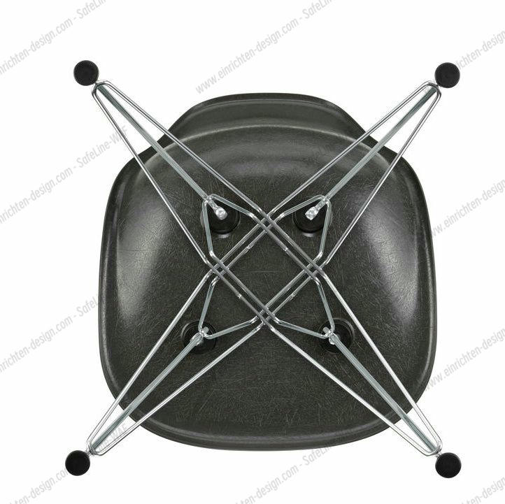 Eames Fibreglass Chair DSR Chair Vitra