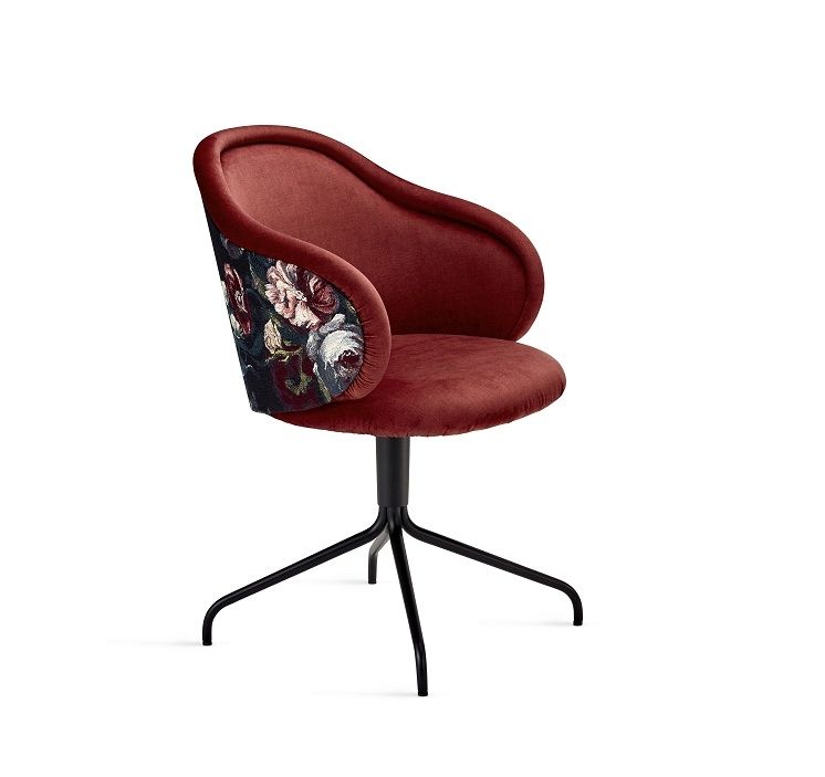 Ona 2020 Curved Armchair Freifrau Manufaktur