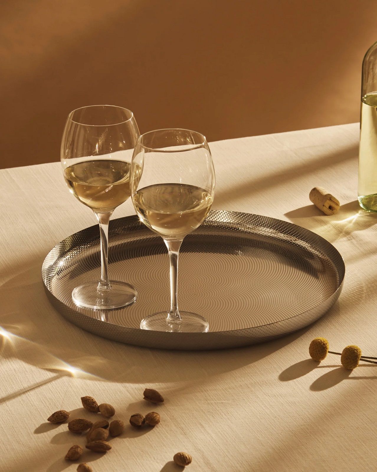 JM14/35 T Tray round stainless steel 18/10 with relief decoration Alessi SINGLE PIECES