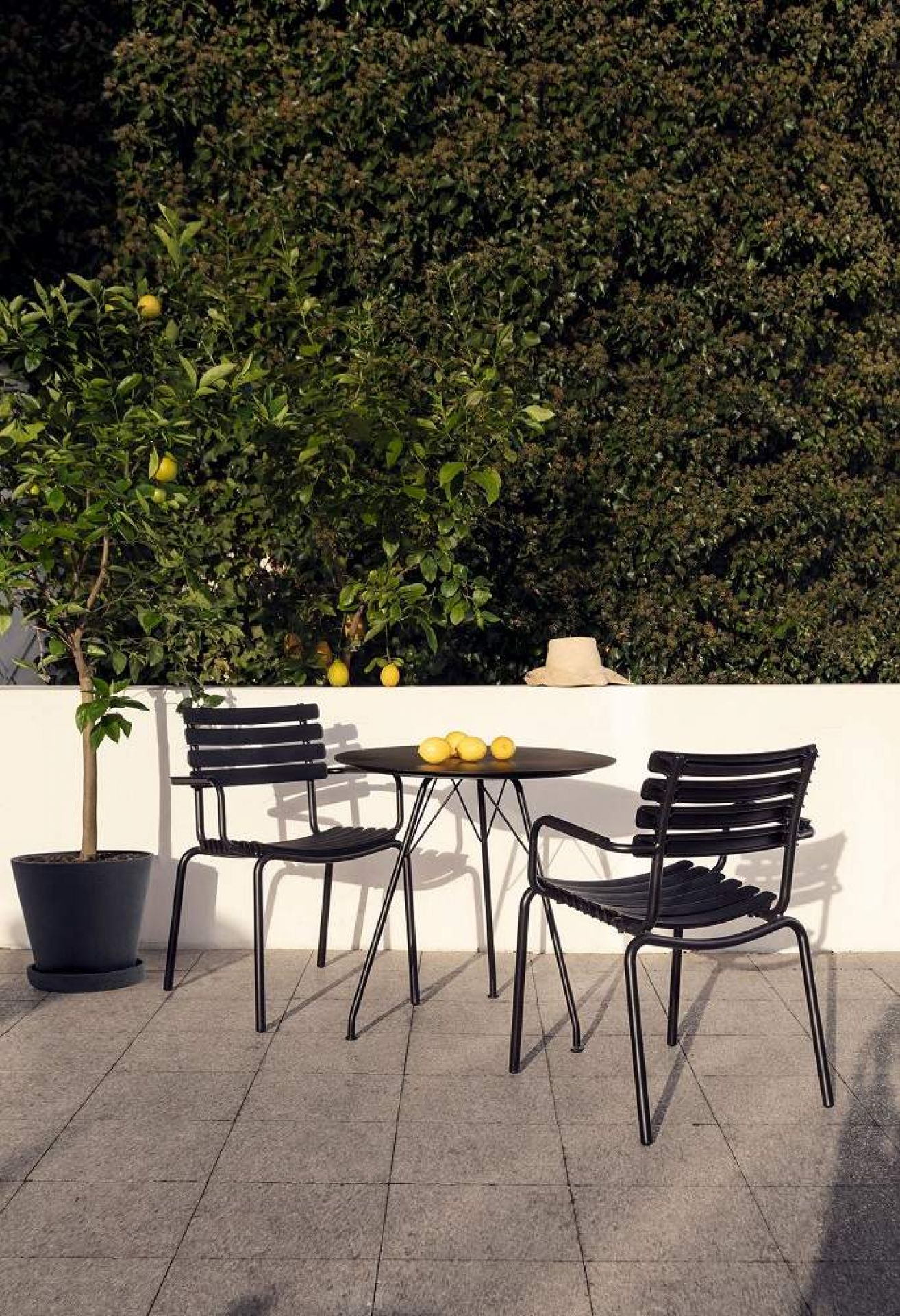 ReClips Outdoor Dining Chair Houe