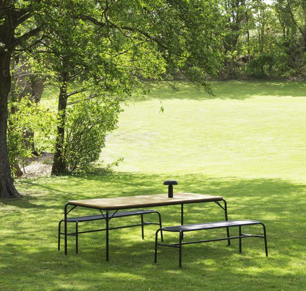 Vig Table 90 x 200 cm Table Outdoor Normann Copenhagen  