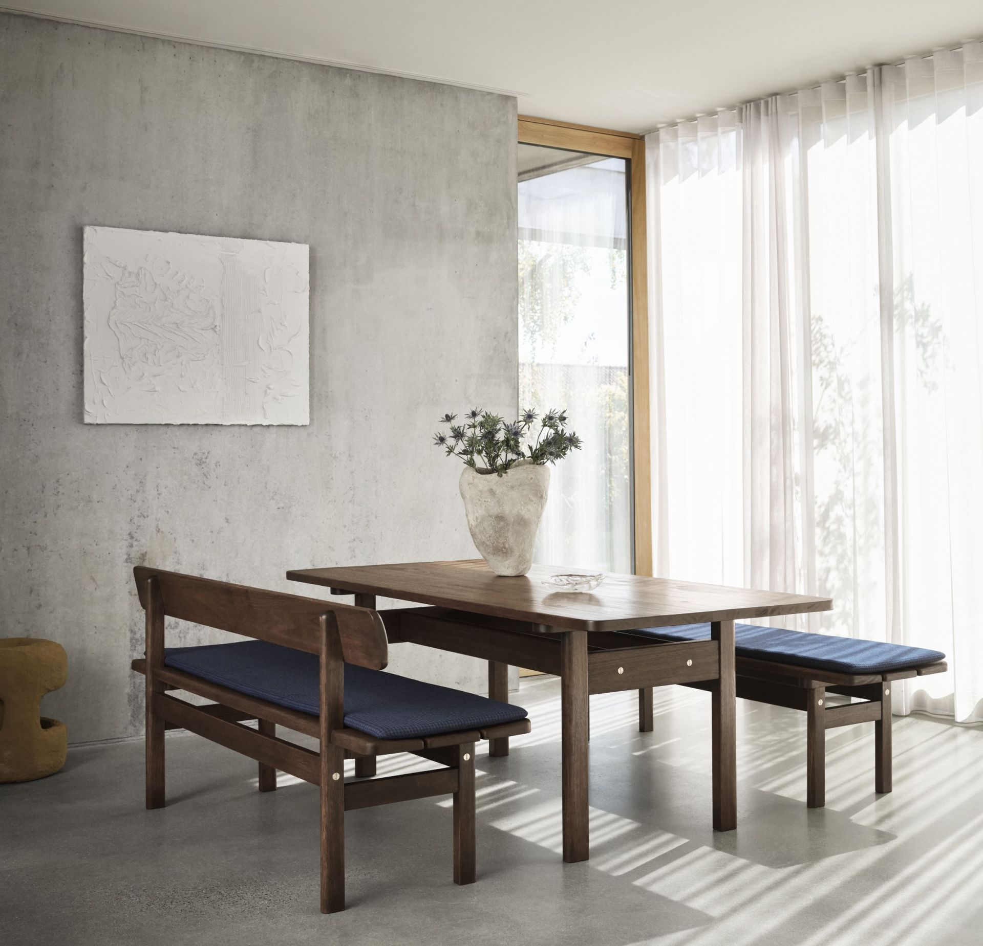 Asserbo Series Table Dark Oiled Eucalyptus Carl Hansen & Søn