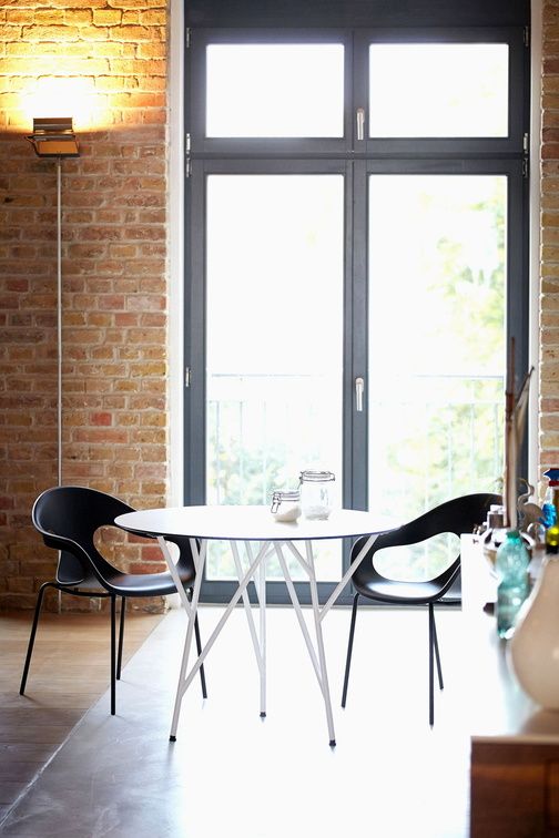 Astwerk outdoor dining table Jan Kurtz