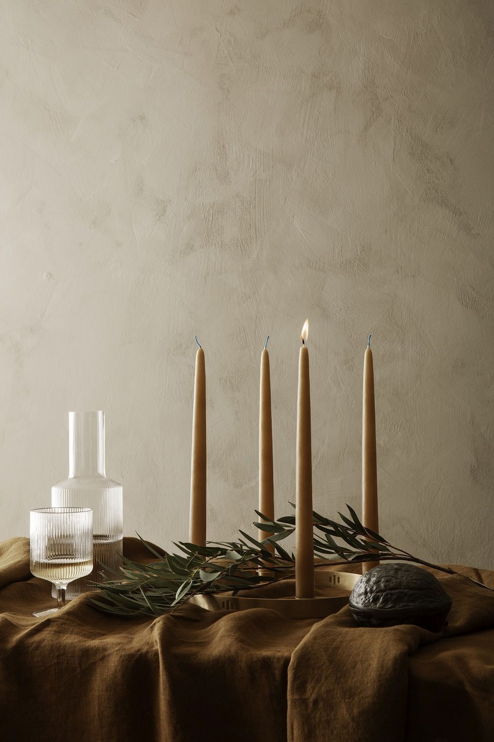 Forest Nut Box Black Ferm Living SINGLE PIECES