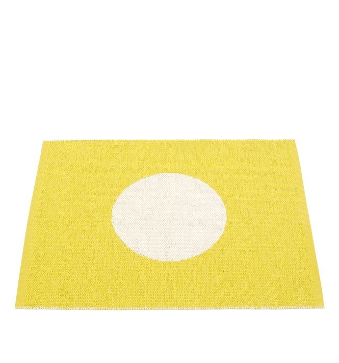 Vera Small One Plastic carpet 70x90 cm Pappelina Lemon