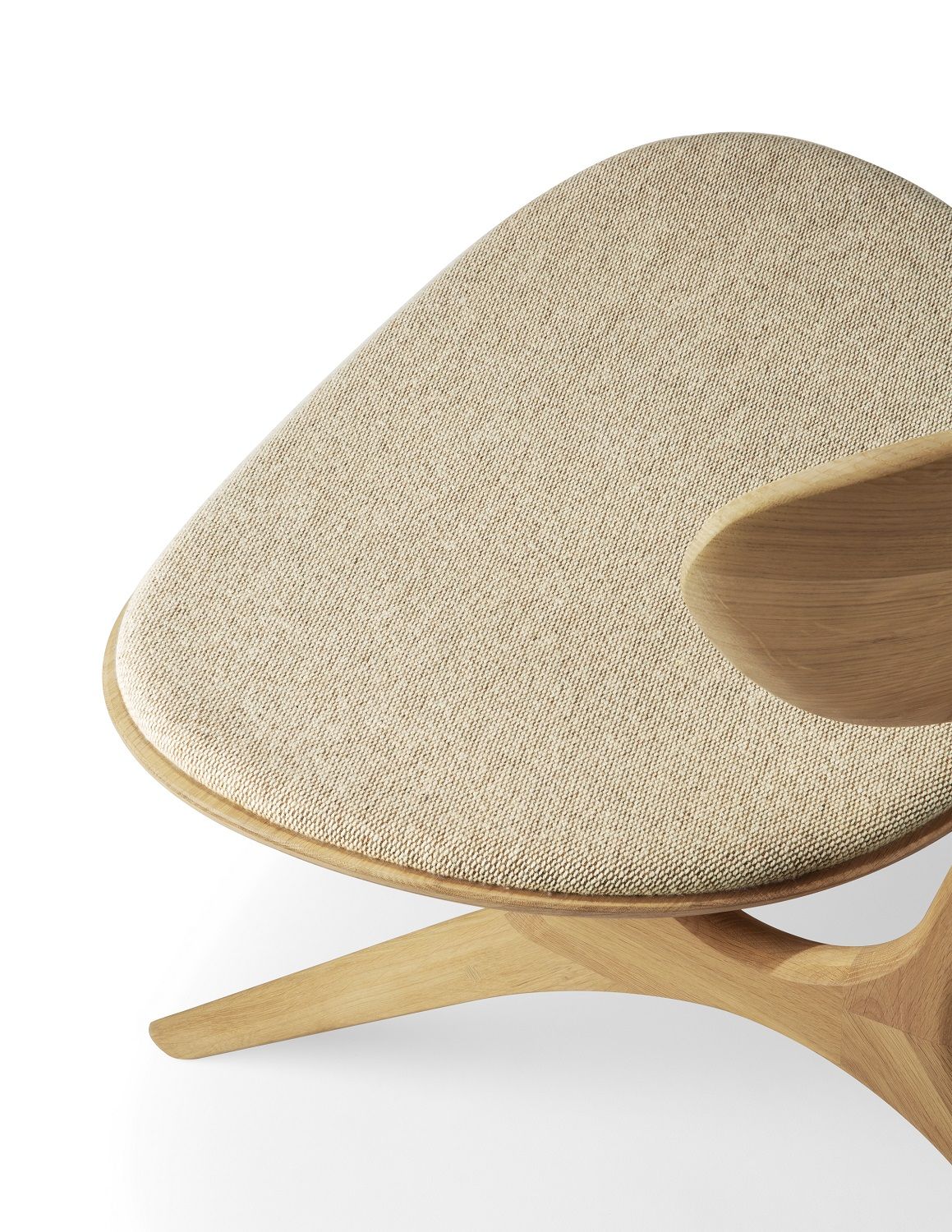 Eye Lounge chair oak lacquered Off White fabric Ethnicraft