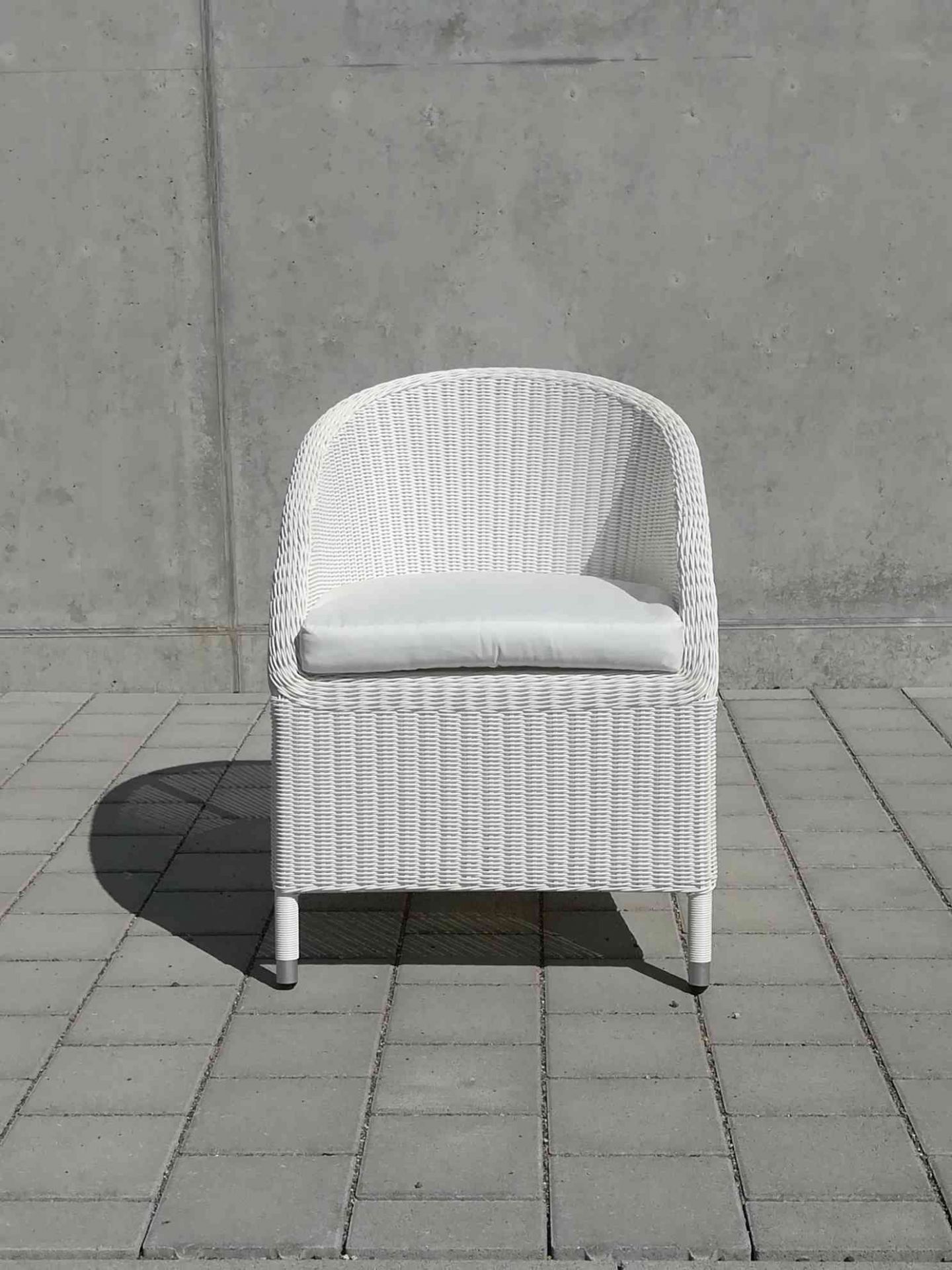 Romantic Armchair Outdoor Jan Kurtz