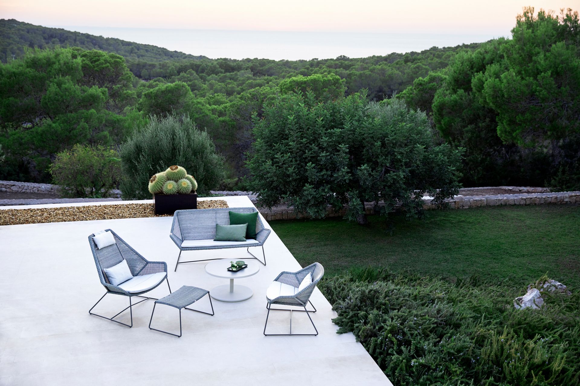 Breeze Outdoor highback chair light gray Cane-Line