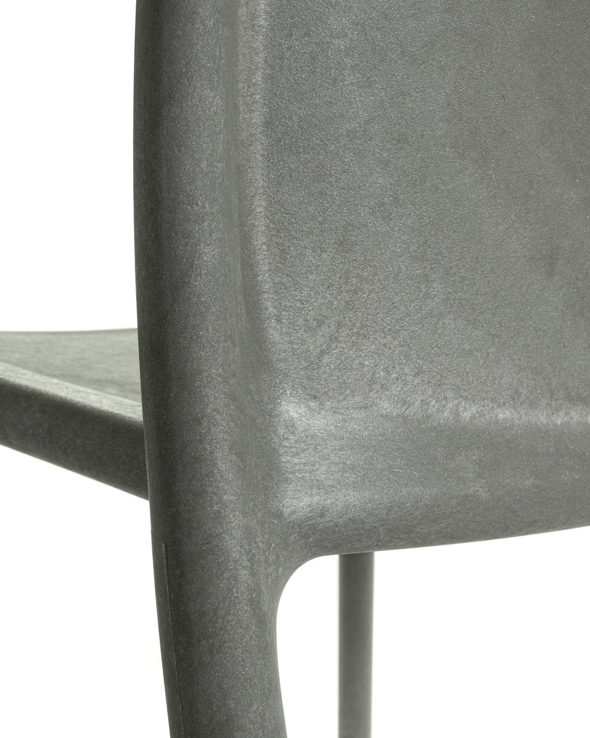 RE Air-Chair Indoor / Outdoor 100% Recycled Chair Magis 