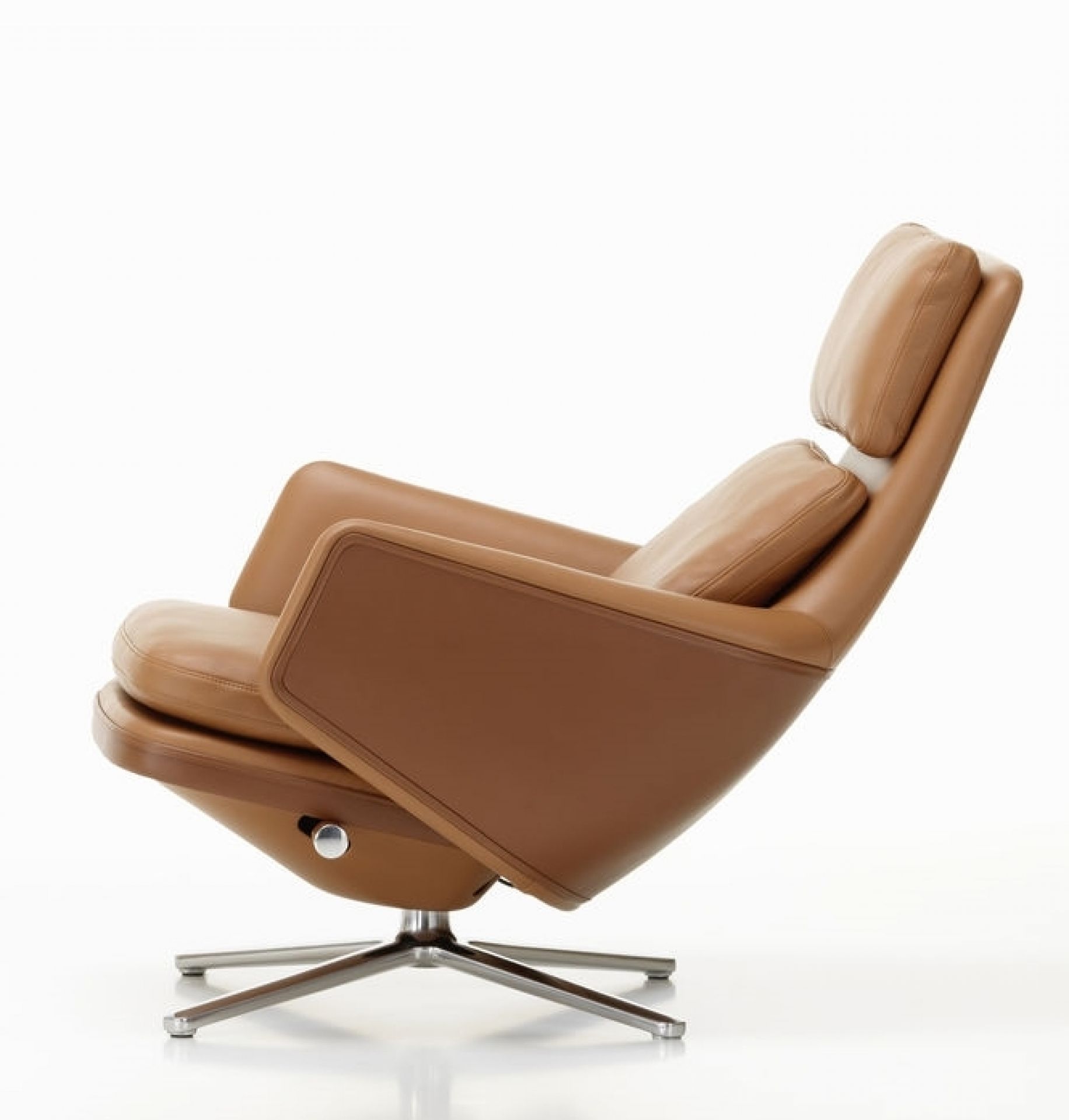 Grand Relax Armchair Vitra 