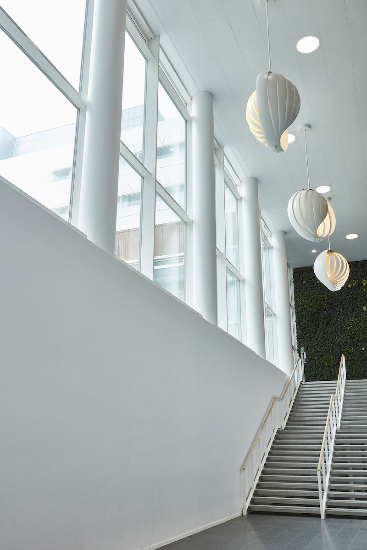 Moon XXXL Pendant Lamp Verpan