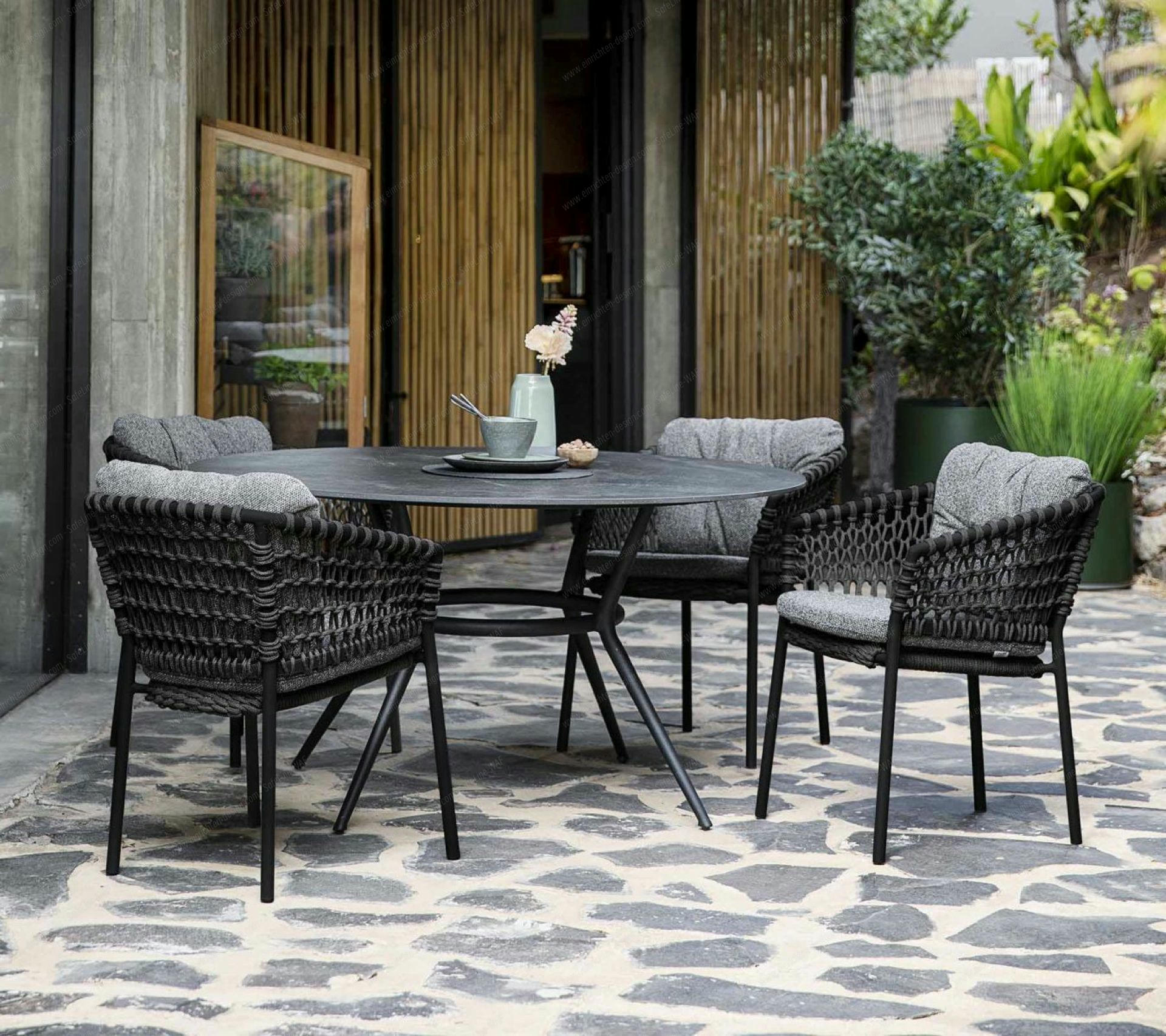 Joy Outdoor dining table round frame light grey / table top compact laminate Cane-Line