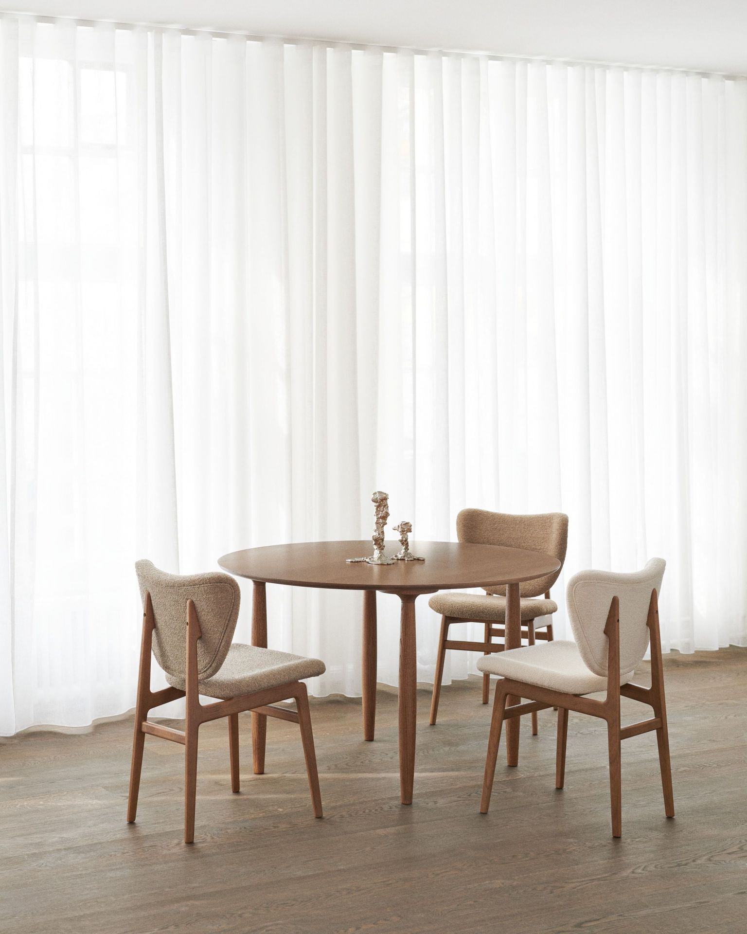 Oku Dining Table Round Oak Norr11