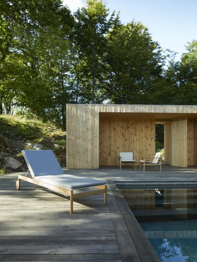 Pelagus Sunbed Outdoor Skagerak by Fritz Hansen