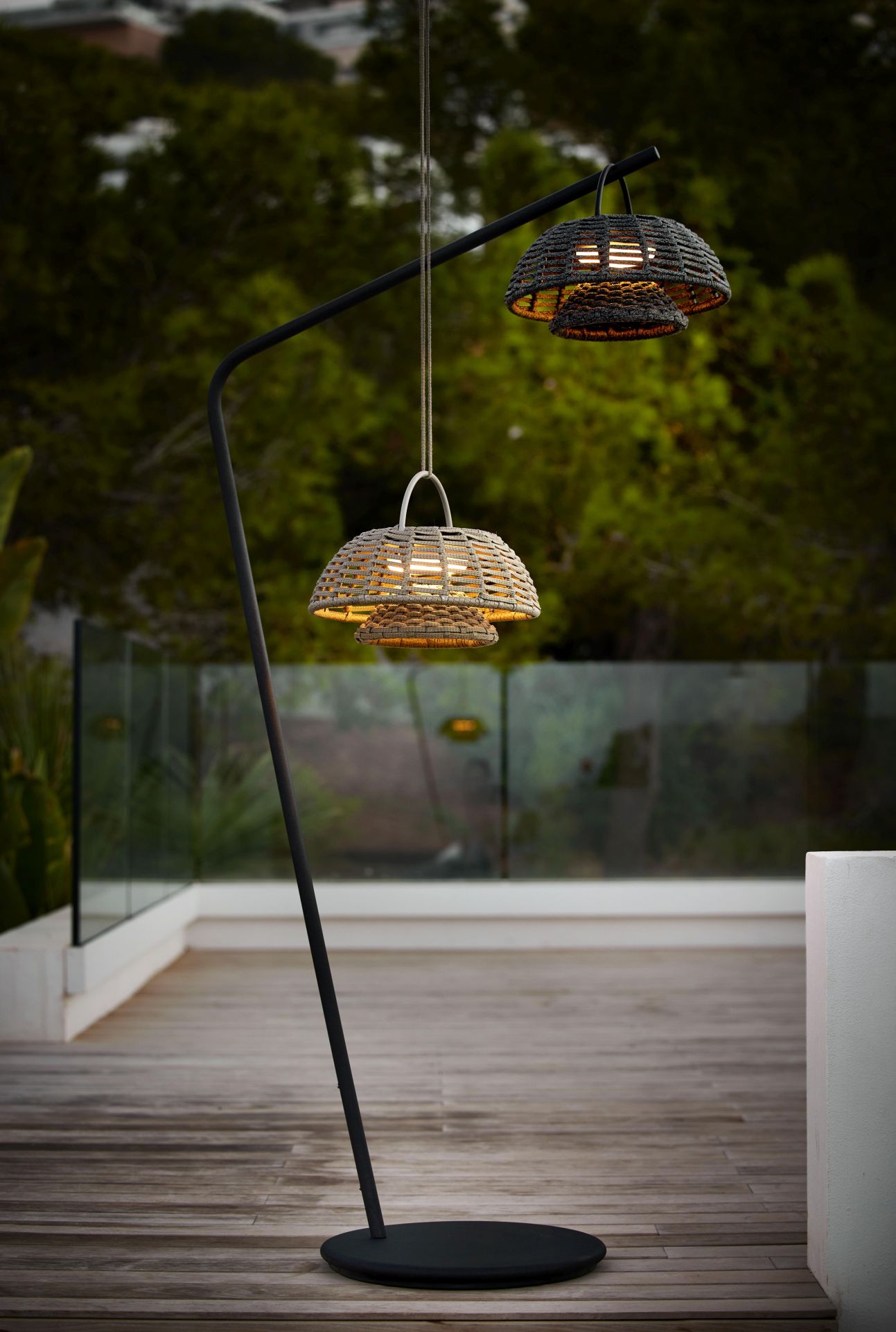 Illusion Outdoor Solar LED Lamp with Stand Cane-Line