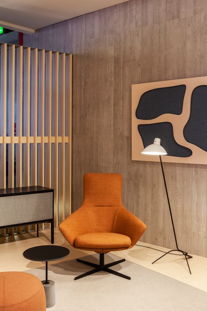 Wing Tip S281 Lounge chair / Armchair La Palma