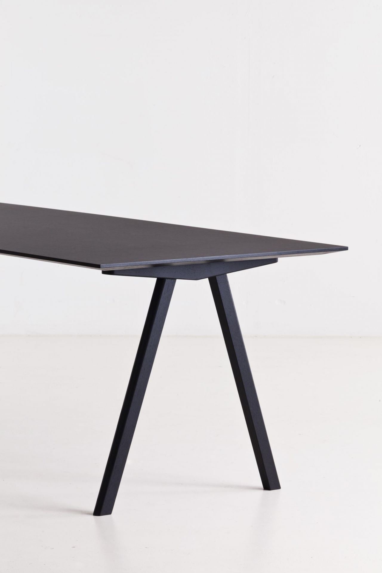Copenhague Desk Table CPH 10 Hay Oak water-based lacquer / top linoleum off white MDF edge