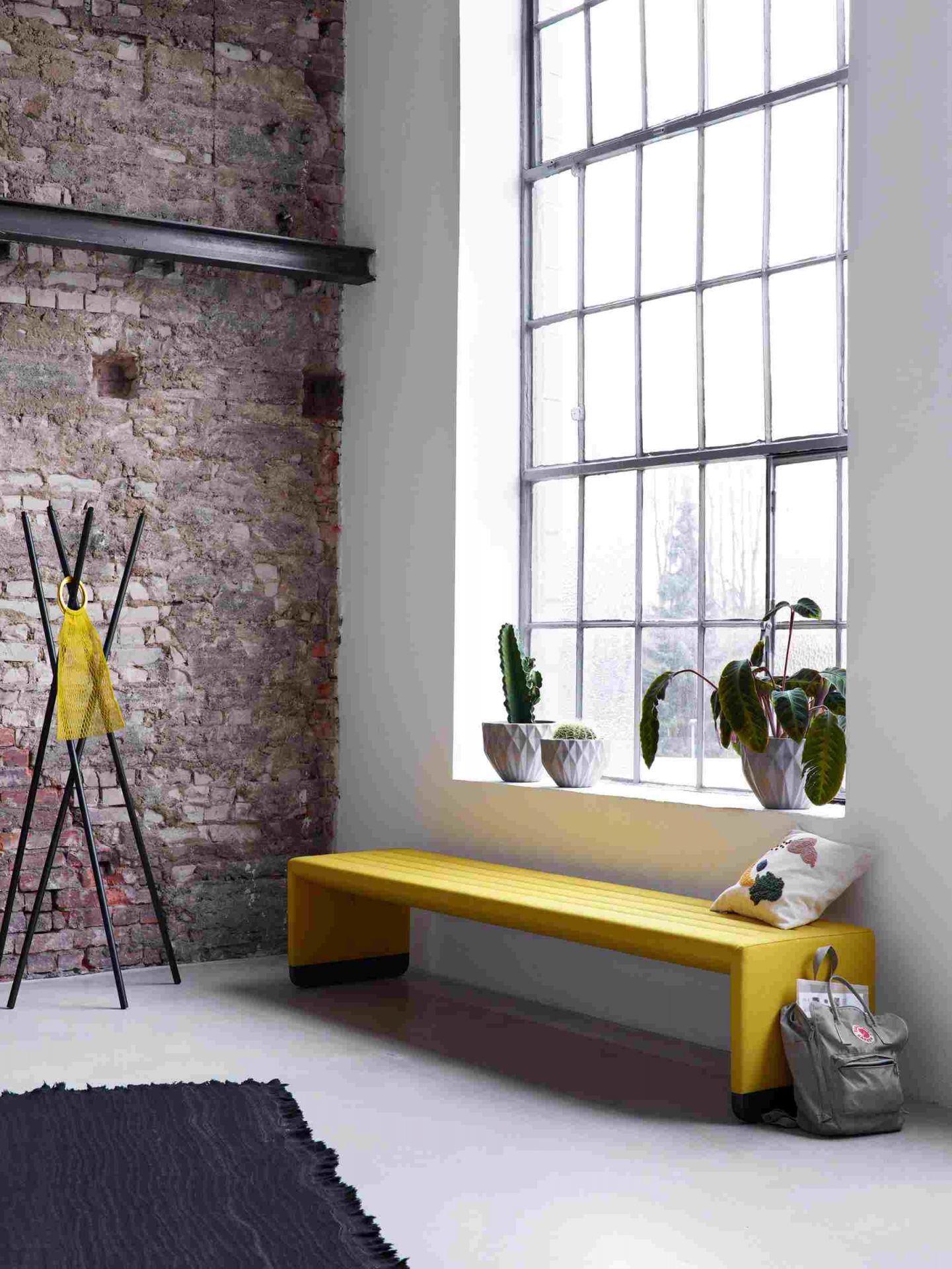 Bridge Upholstered Bench Cor