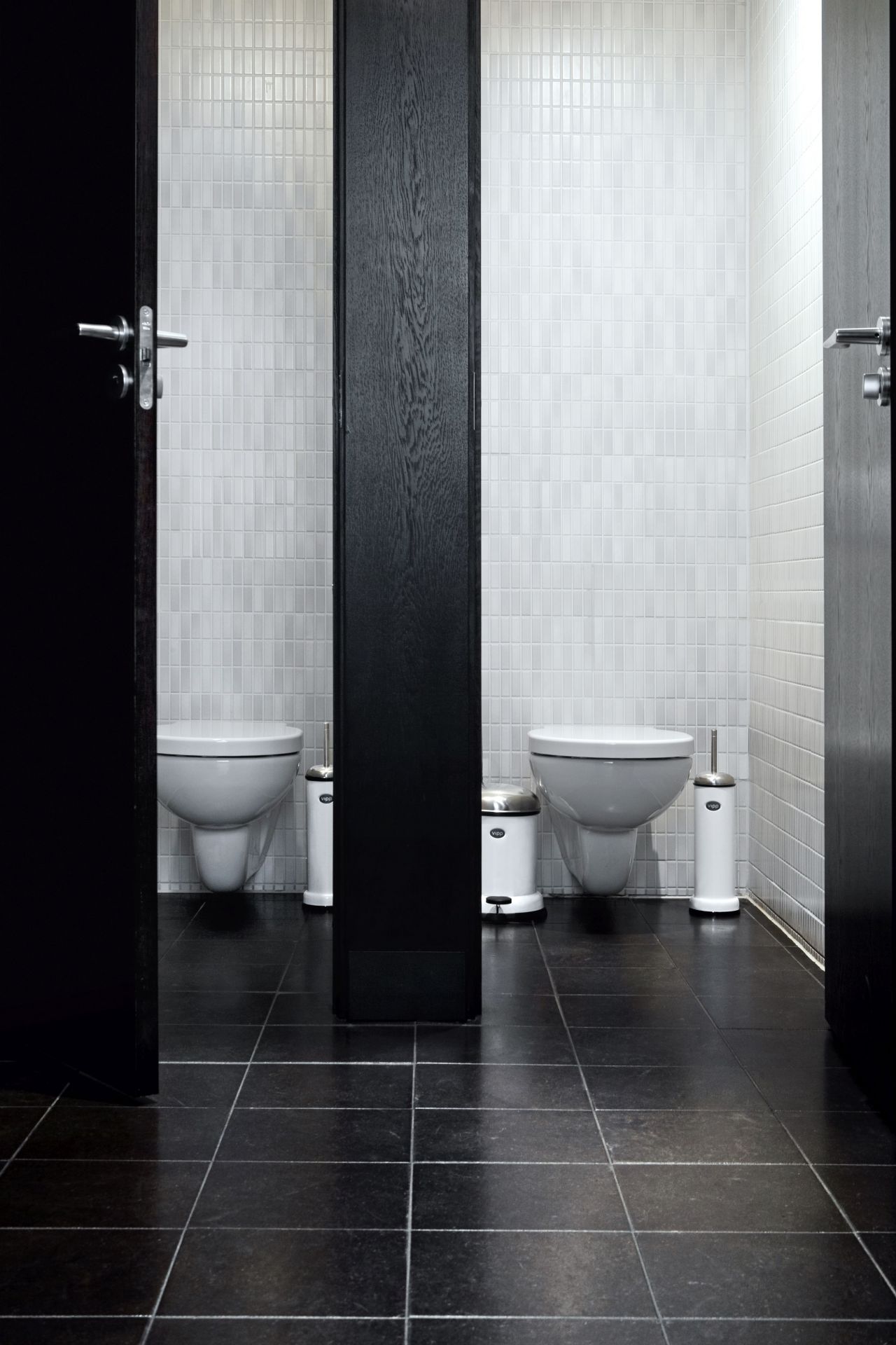 Toilet Brush Vipp