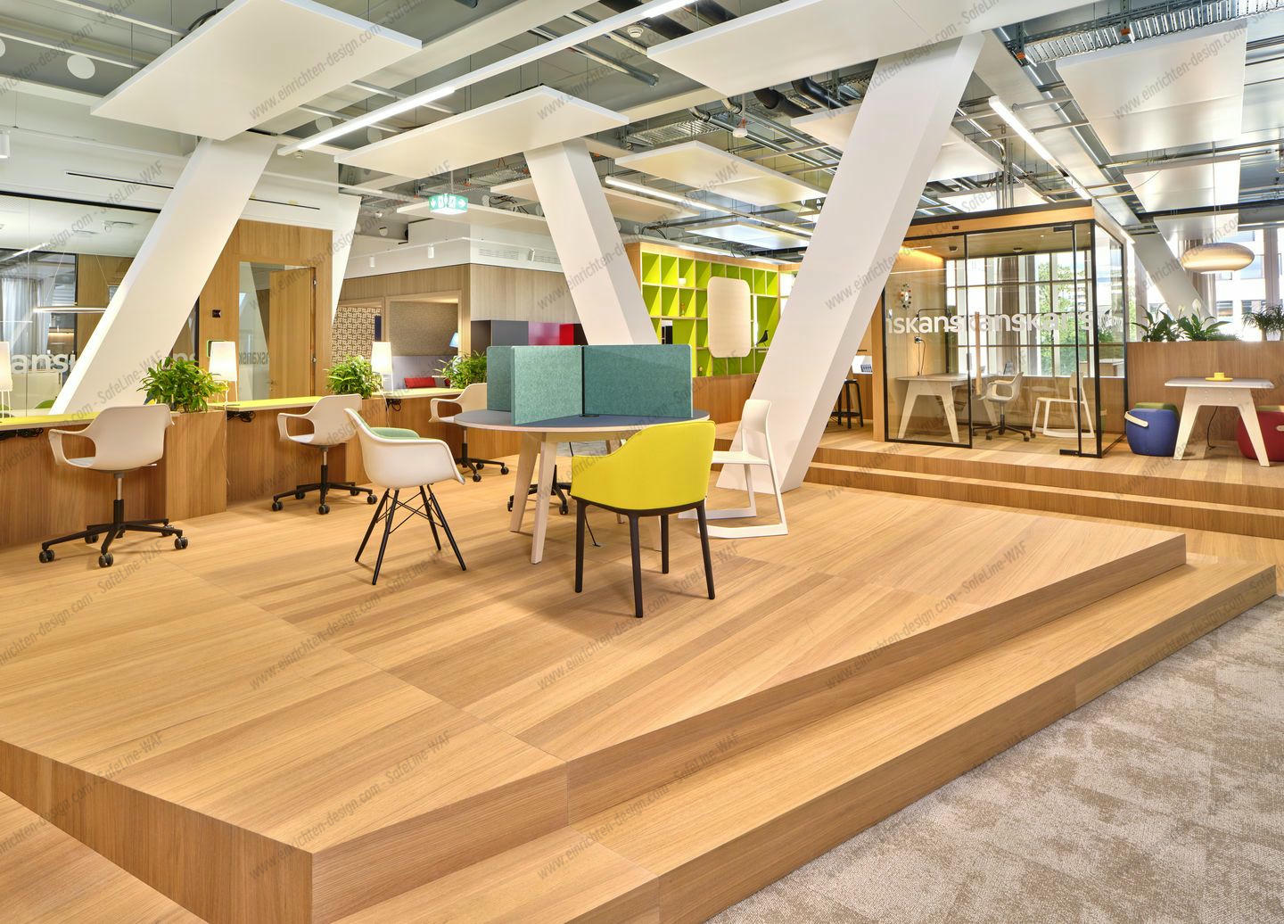 Eames Plastic Arm Chair DAW Chair Vitra
