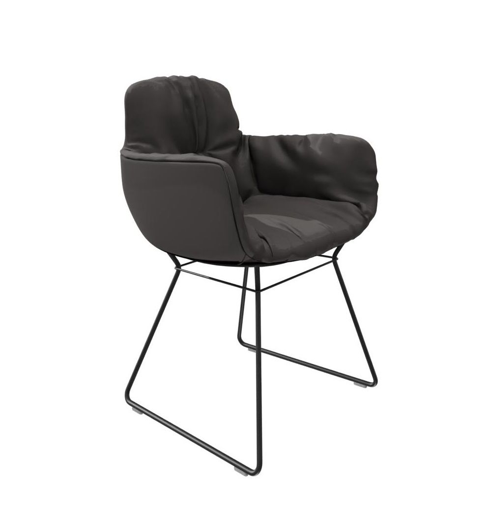 Leya chair high armrest leather Sahara Freifrau Manufaktur PREFERRED COMBINATION