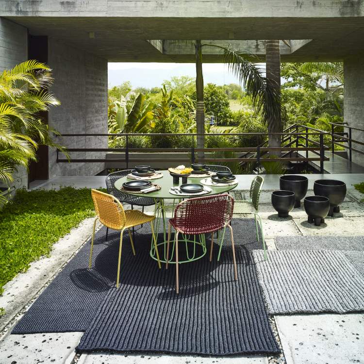 Cielo Stacking Chair Outdoor ames Black - Black