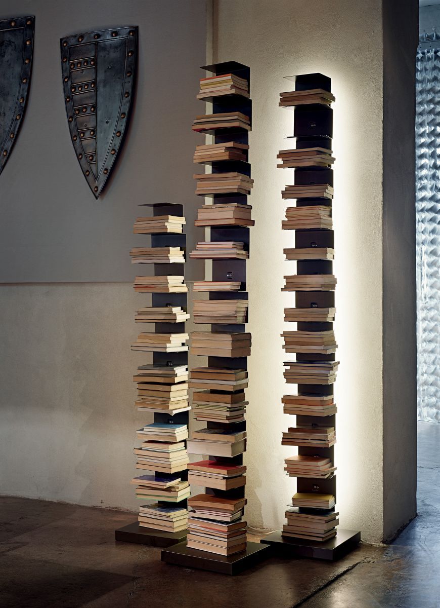 Ptolomeo Luce bookcase with lighting Opinion Ciatti