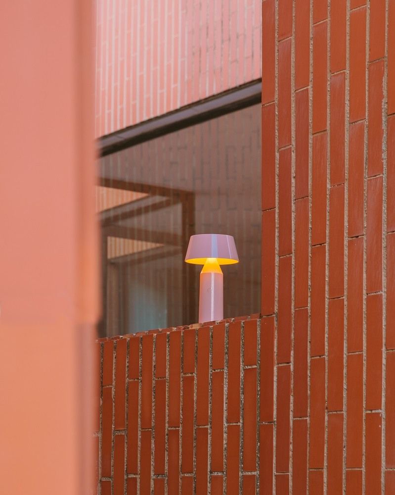 Bicoca Portable lamp Table lamp Marset SINGLE PIECES