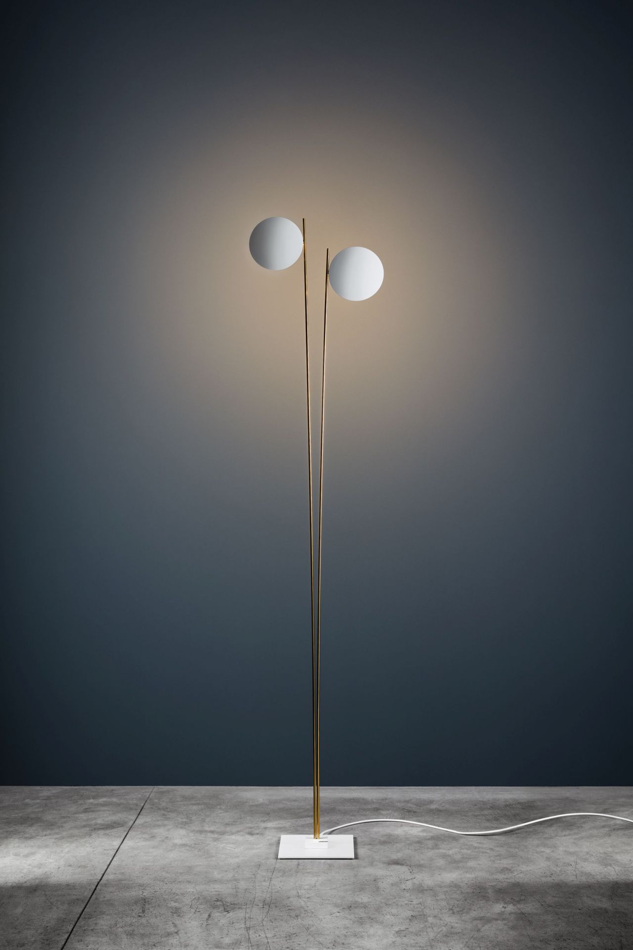 Lederam F2 Floor lamp Catellani & Smith