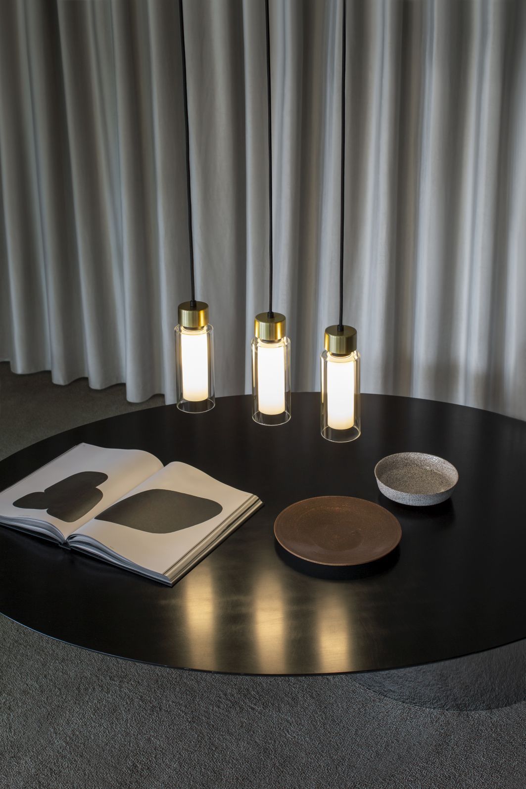 Osman 560.21 Pendant light Tooy