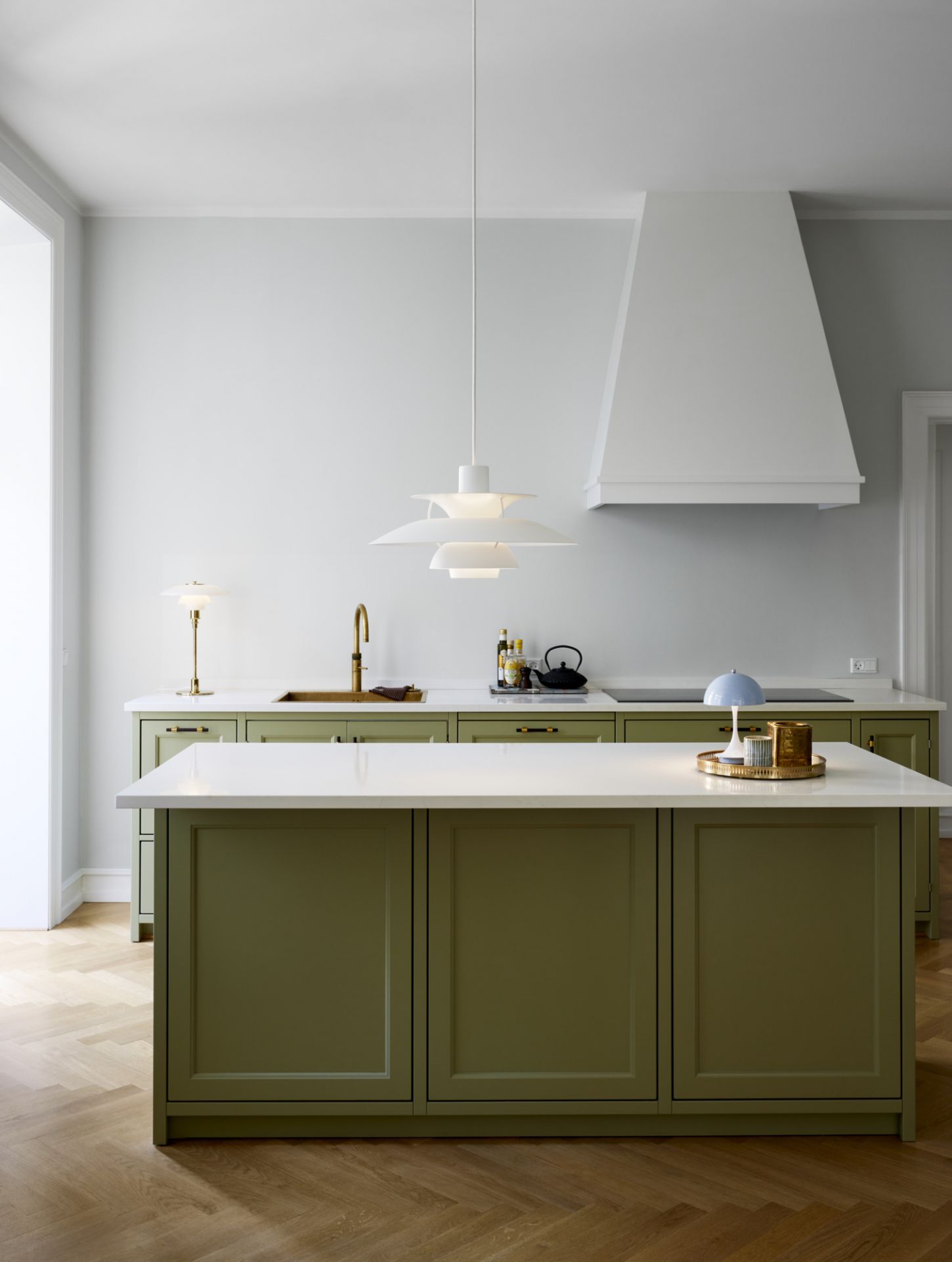 PH 5 Pendant Light Pastel Louis Poulsen Pastel Oyster Grey - Blue Pink