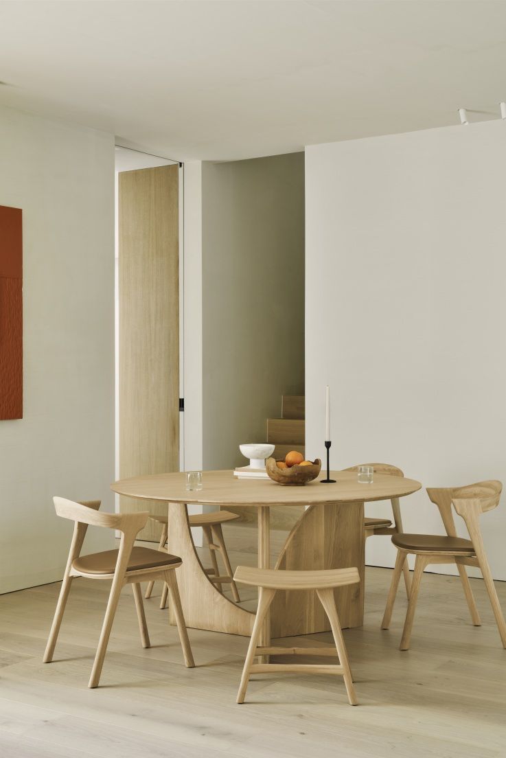 Geometric Dining Table round dining table Ethnicraft