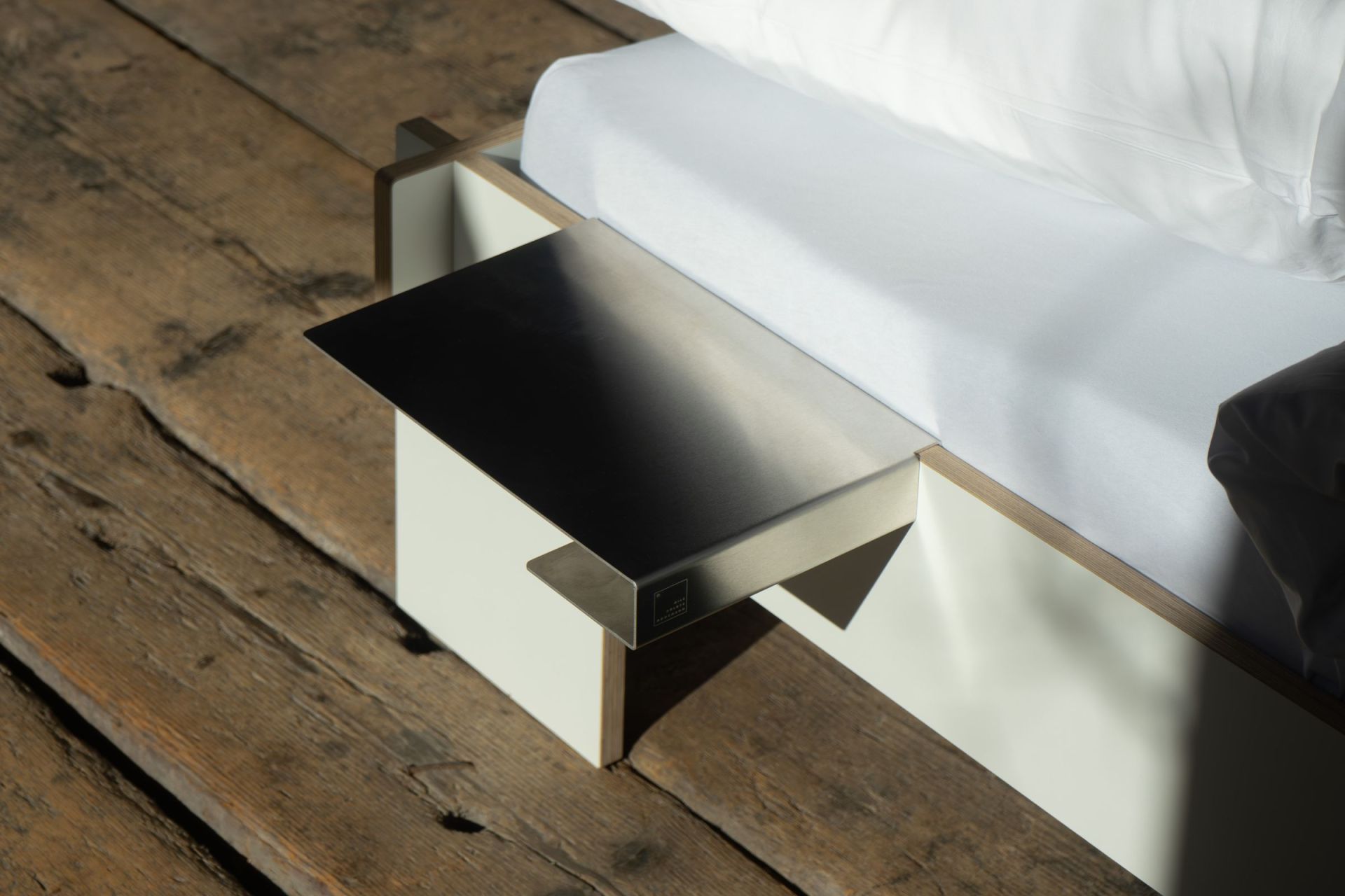 Bed edge light side shelf for Siebenschläfer / Tagedieb Nils Holger Moormann