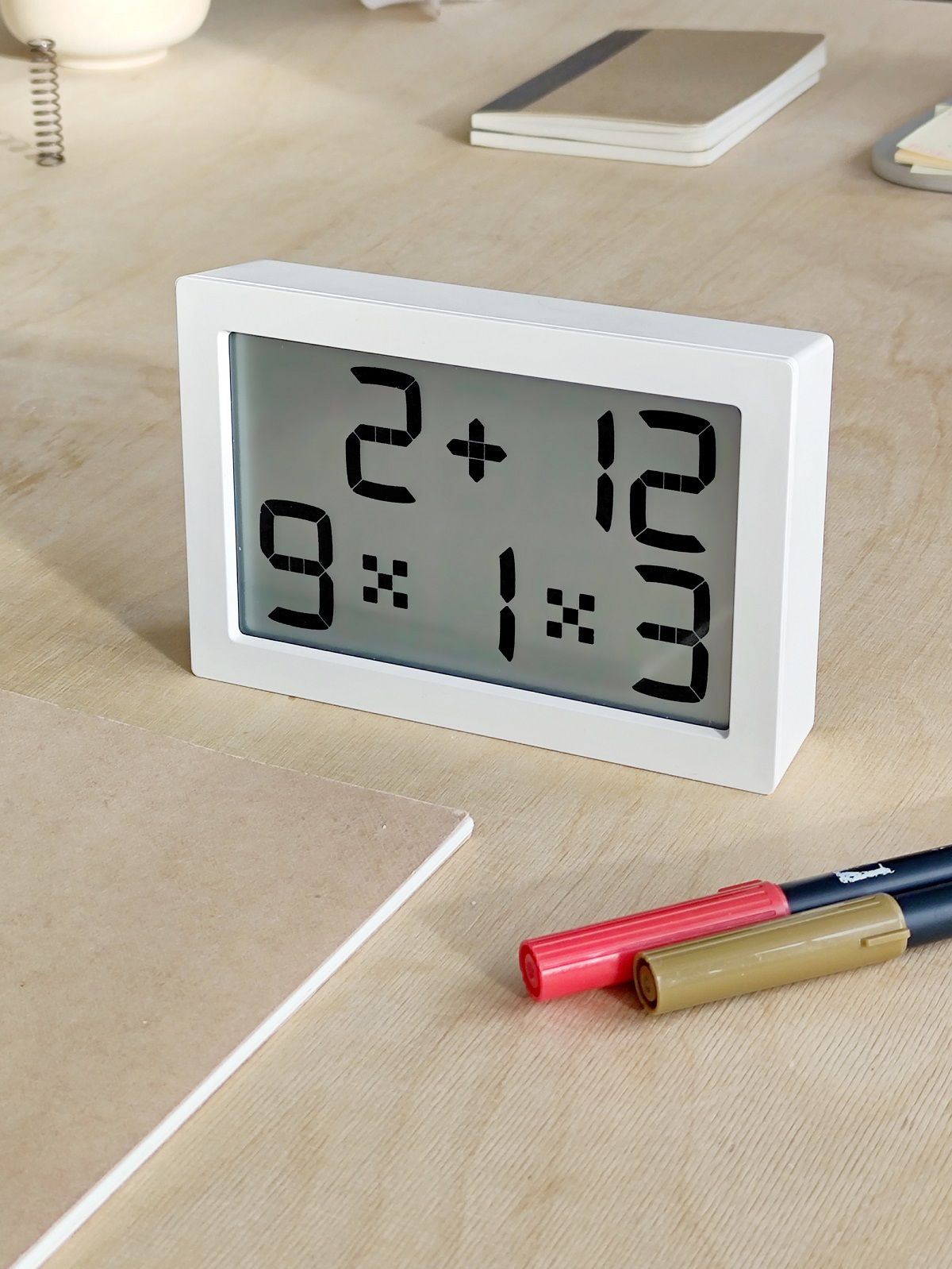 Digital clock LED digital clock / table clock / wall clock Mini Albert Clock