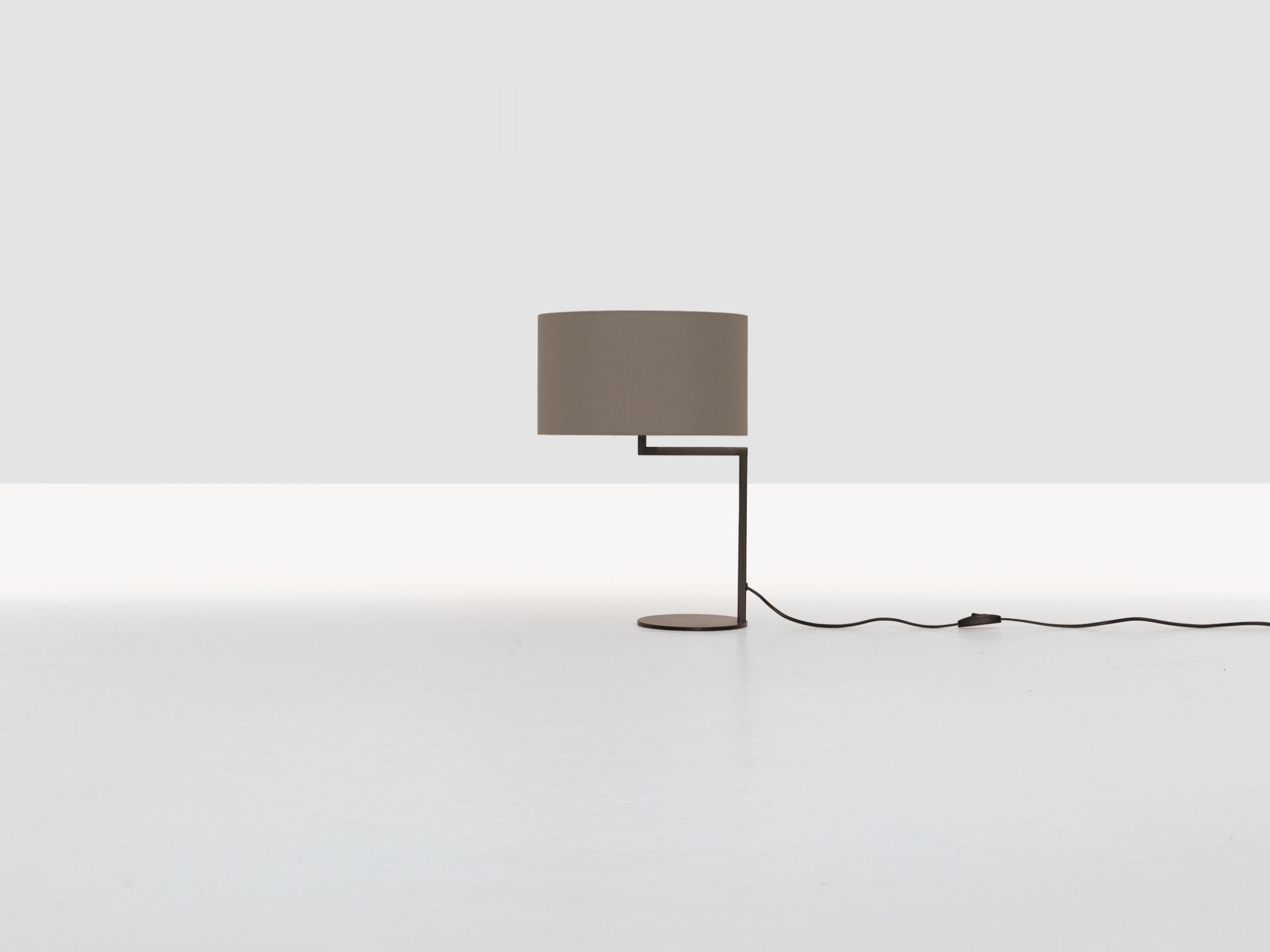 Neat Noon table lamp warm grey Zeitraum