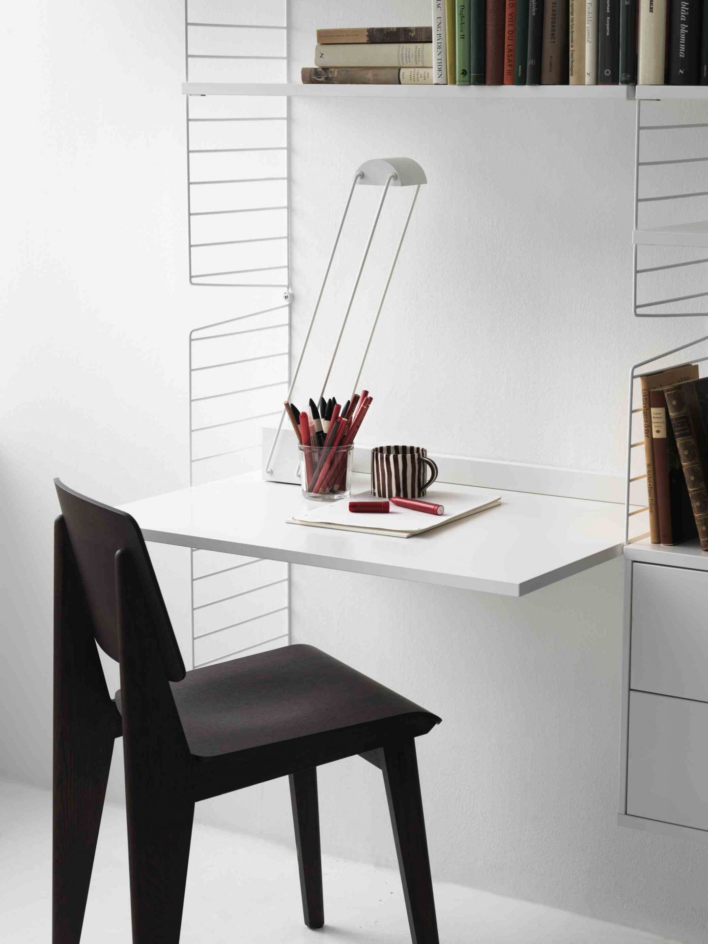String Workroom Workplace A String Furniture