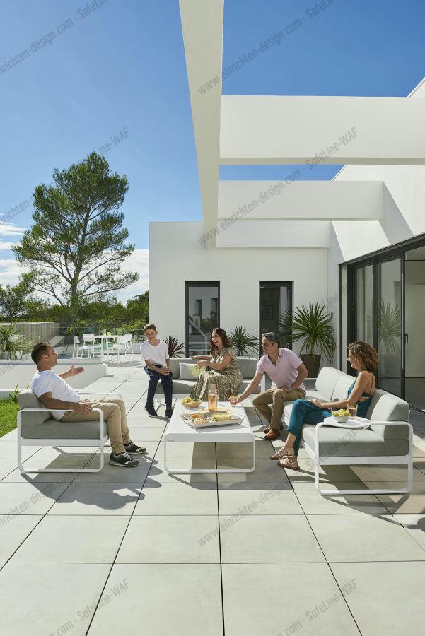 Bellevie Large Low Table Outdoor Fermob