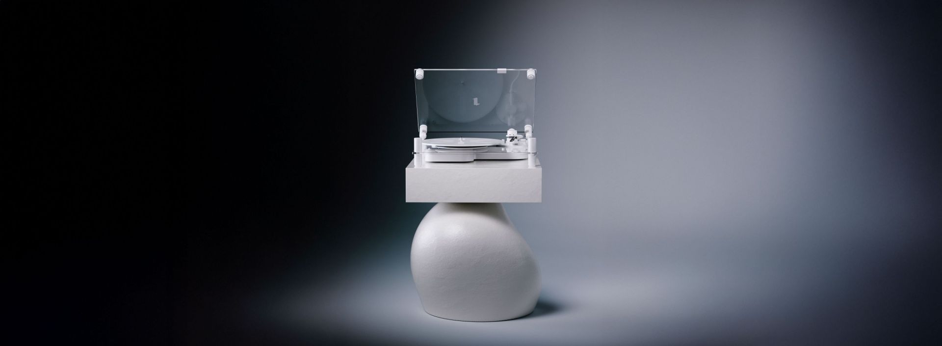 Transparent turntable Transparent
