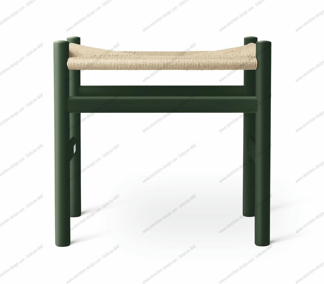 Grüner CH53 Hocker von Carl Hansen mit geflochtener Sitzfläche aus Naturmaterial. Design Hocker.